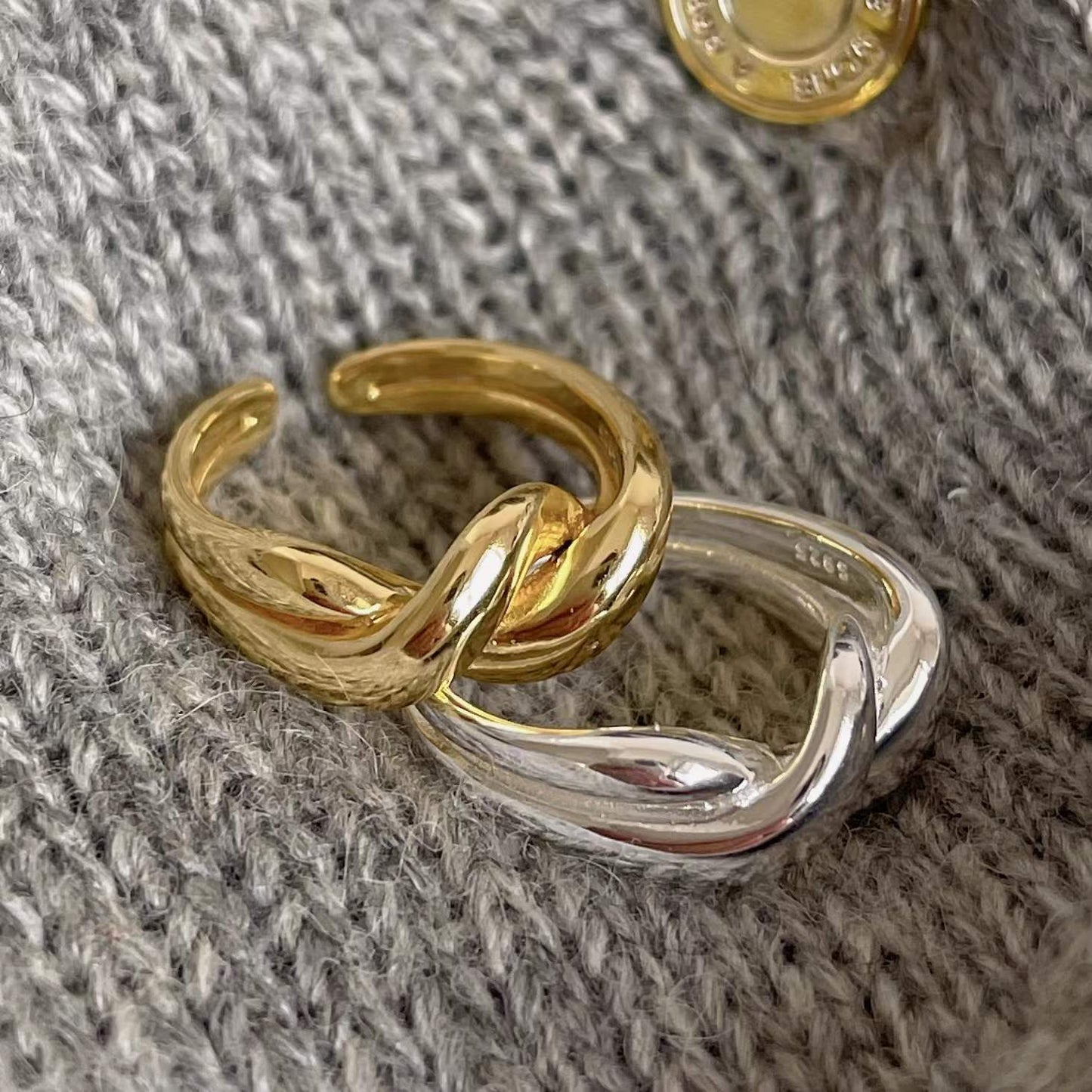 Knot Ring