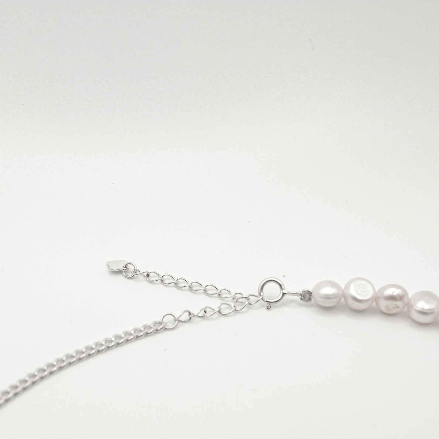 Dreamy Pearl Necklace