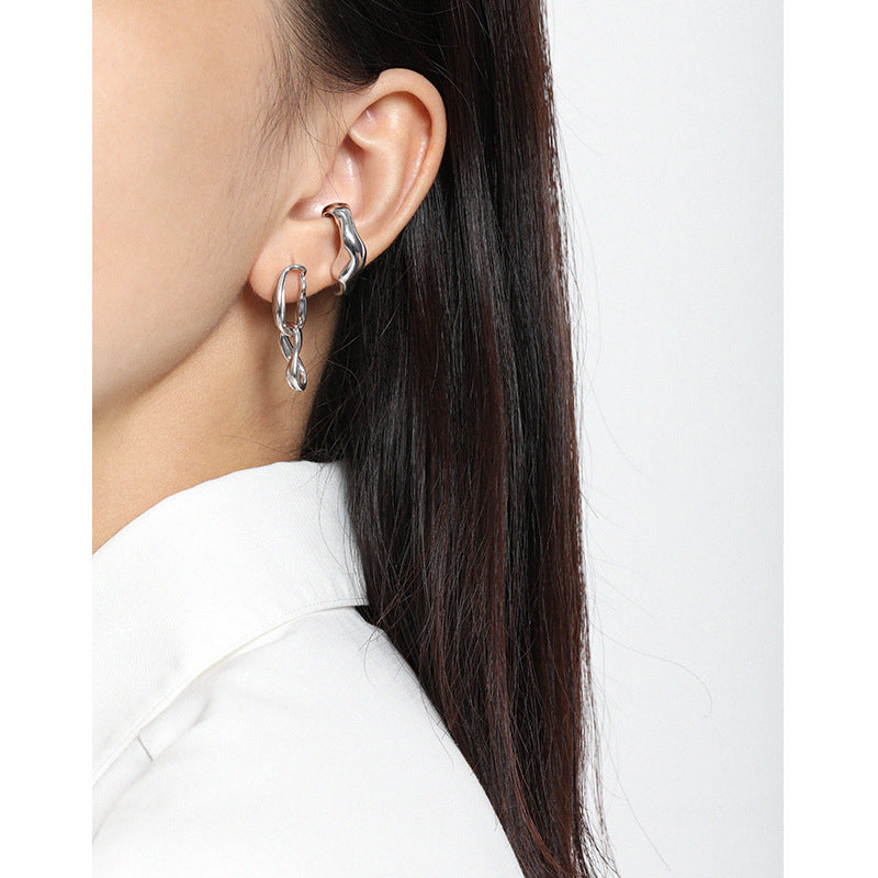 Asymmetric Chain Studs